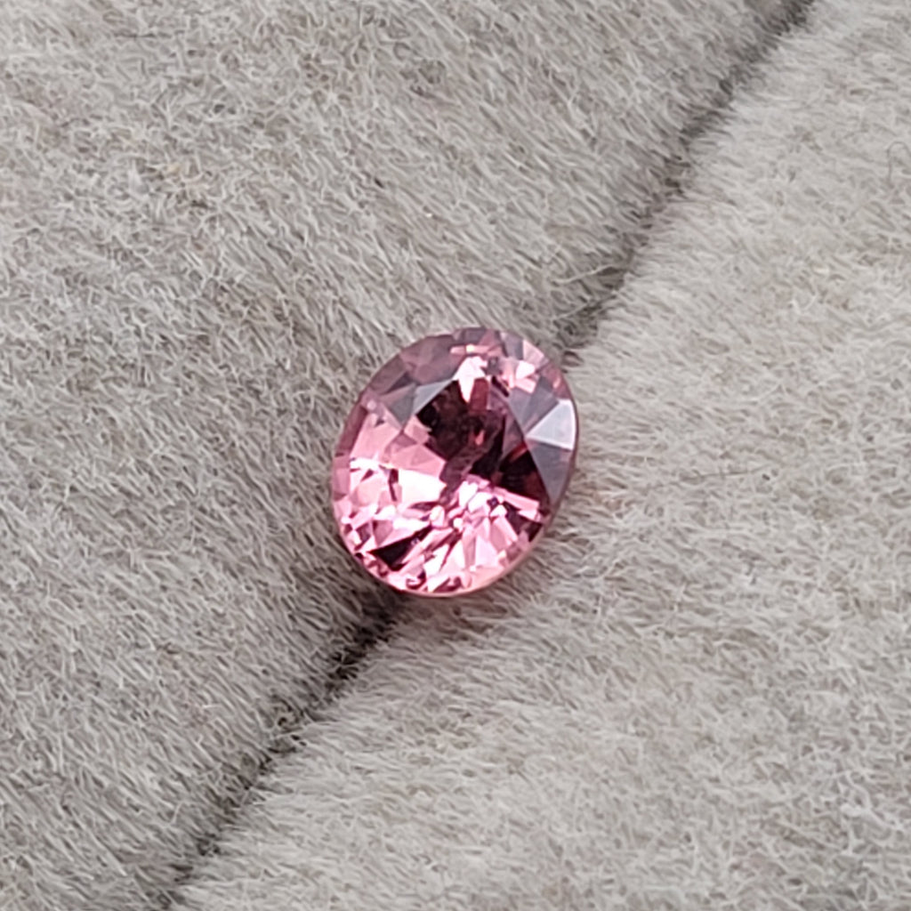 0.51 CT Natural Padparadscha Sapphire - Unheated_grey_background