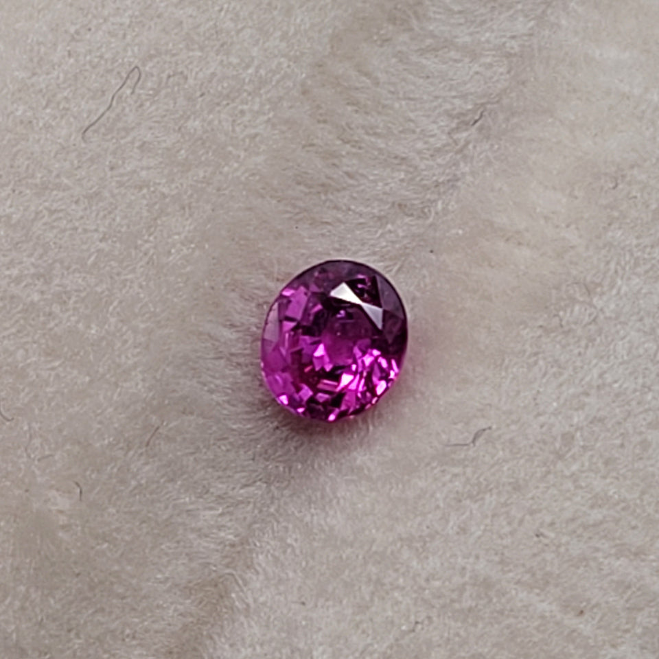 0.51 CT Natural Ruby - oval_Unheated_grey_background