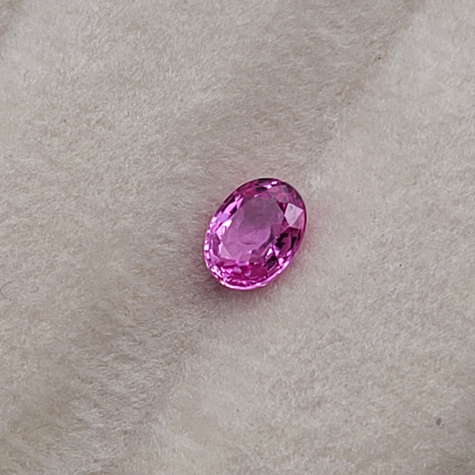 0.62 CT Natural Pink Sapphire - Unheated_grey_background
