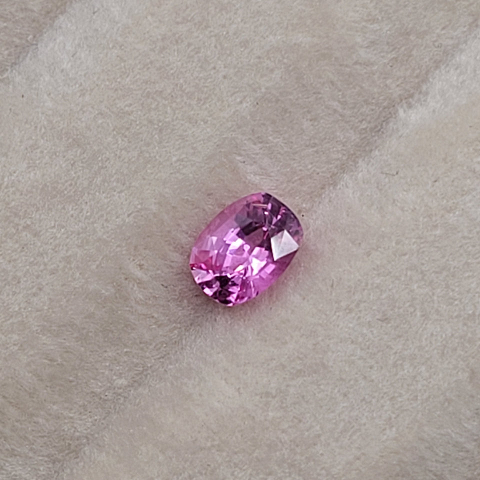 0.70 CT Natural Pink Sapphire - Unheated_grey_background