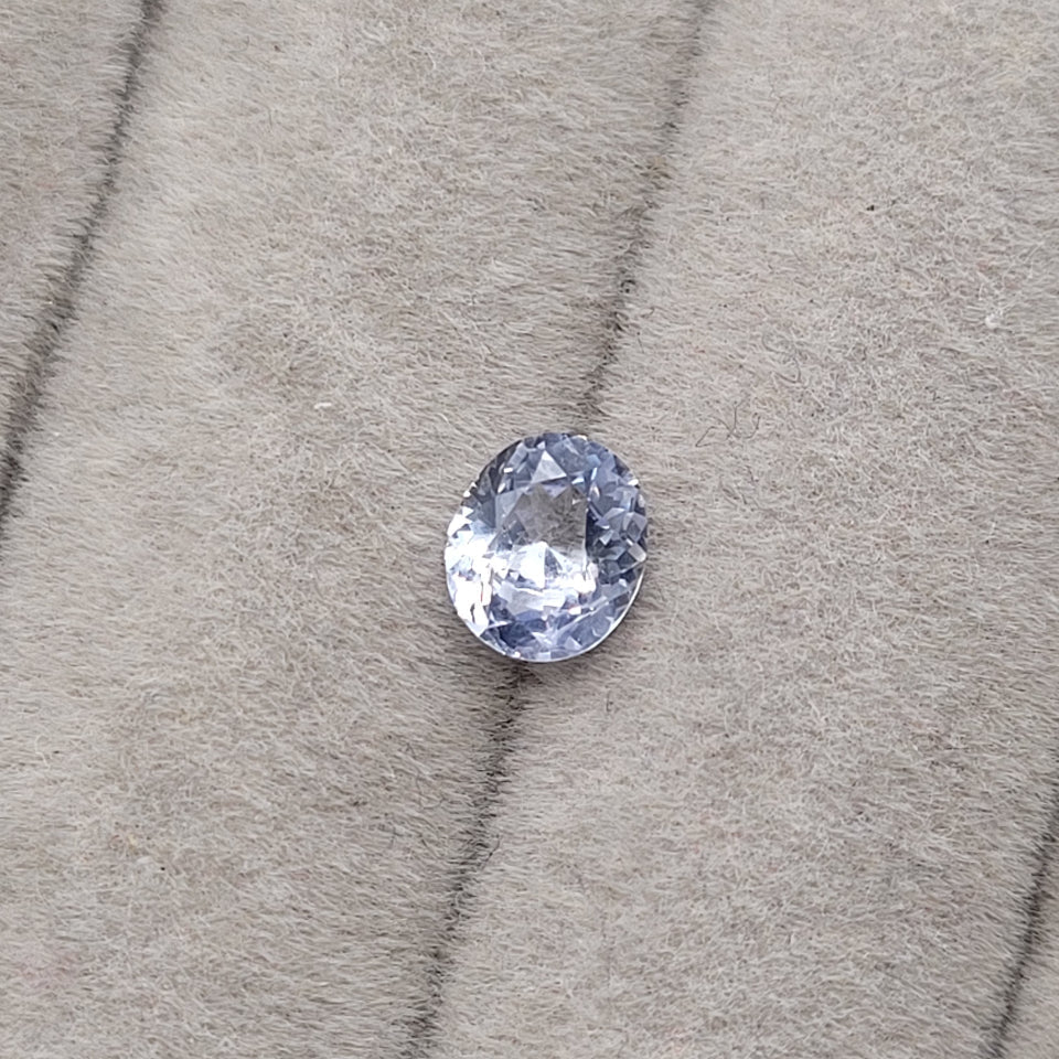 1.26 CT Natural White Sapphire - Unheated_grey_background