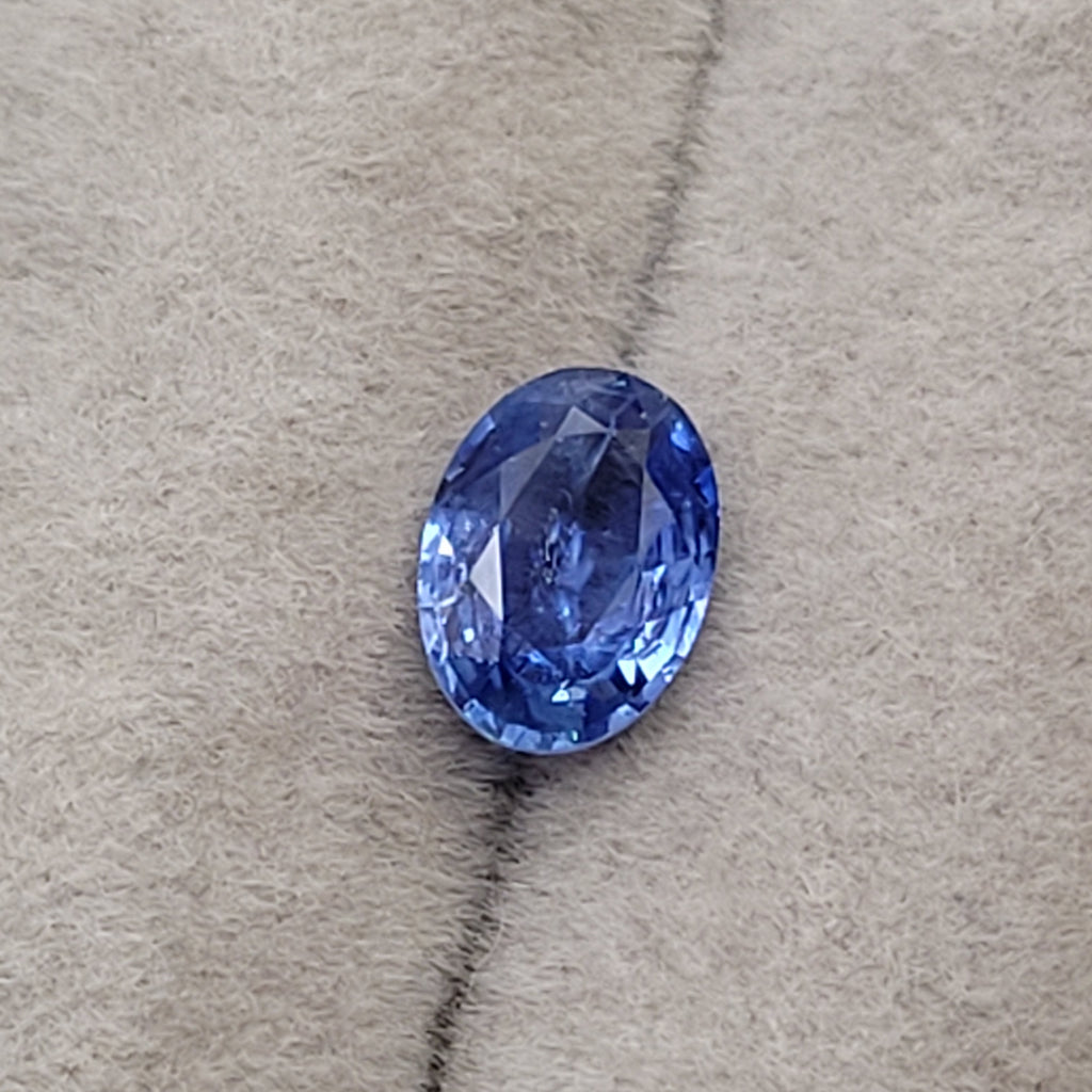 1.56 CT Natural Blue Sapphire - Unheated_grey_background
