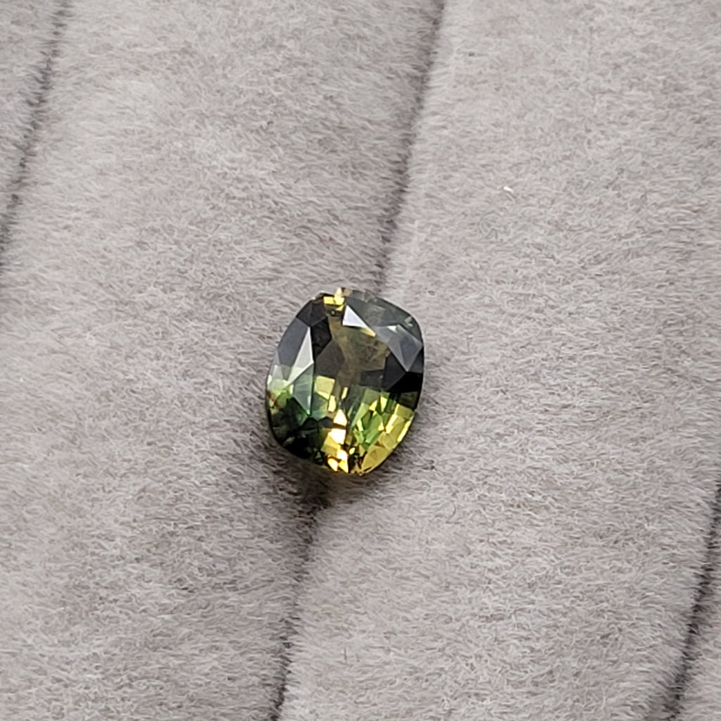2.20 CT Natural Green Sapphire - Unheated_grey_background