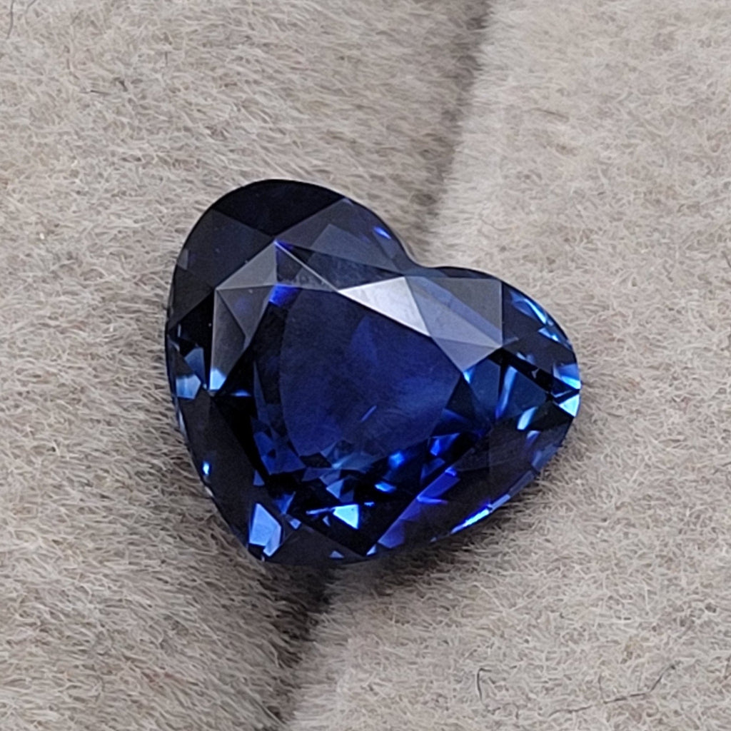 3.10 CT Natural Blue Sapphire - Heated_grey_background2