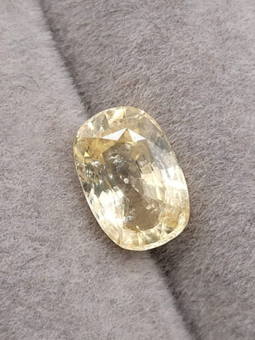 2.80 Carat  Natural Yellow Sapphire Unheated