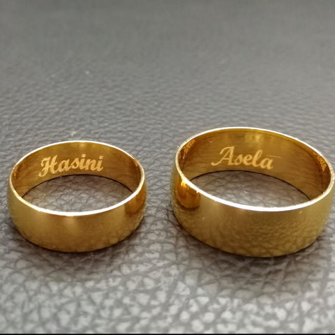 Couple Wedding Rings - Names Engraved